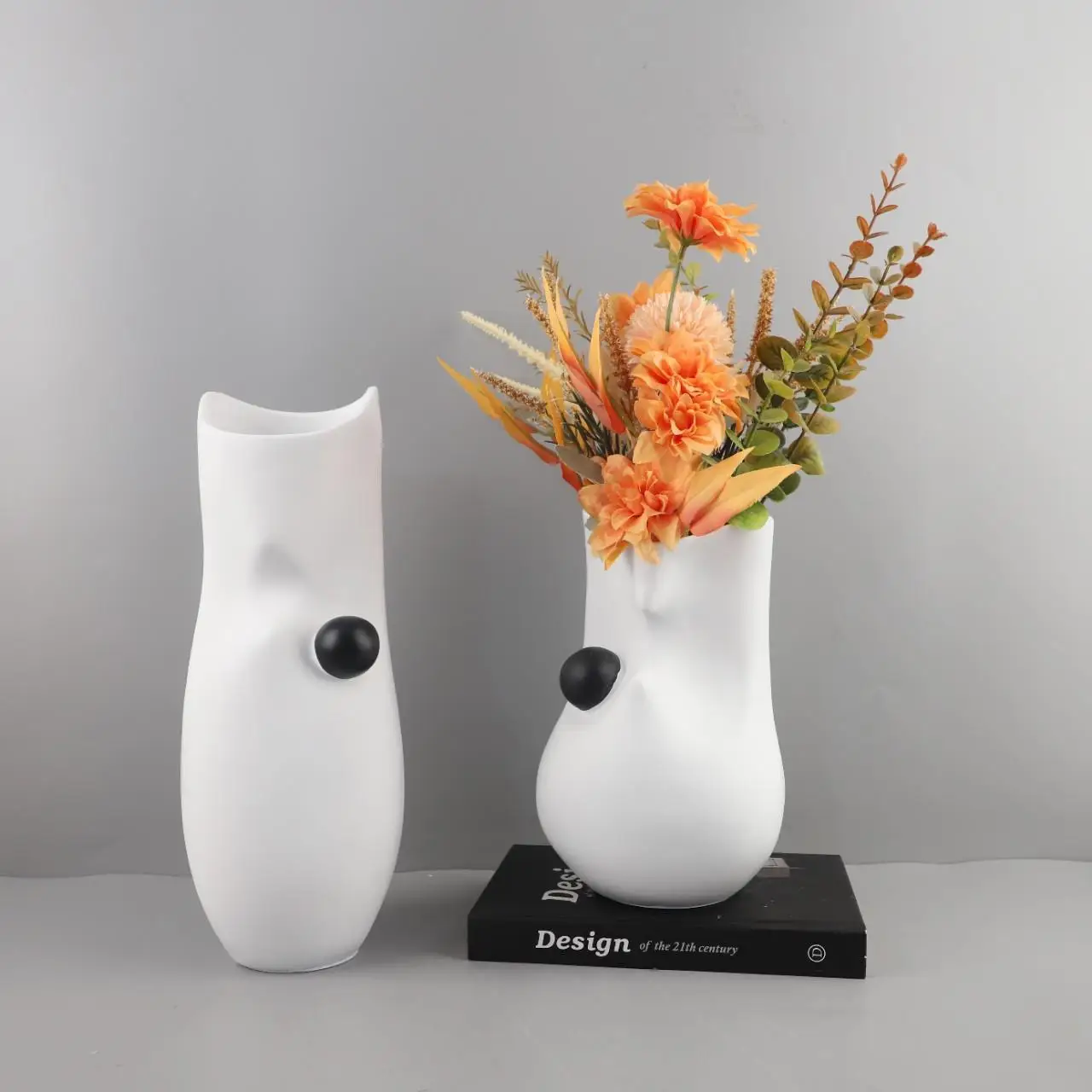 Modern Minimalist Abstract White Black Dot Resin Vase Desktop Decoration for Living Room Dining Room Bedroom Entrance Home Decor
Modern Minimalist Abstract White Black Dot Resin Vase Desktop Decoration for Living Room Dining Room Bedroom Entrance Home Decor