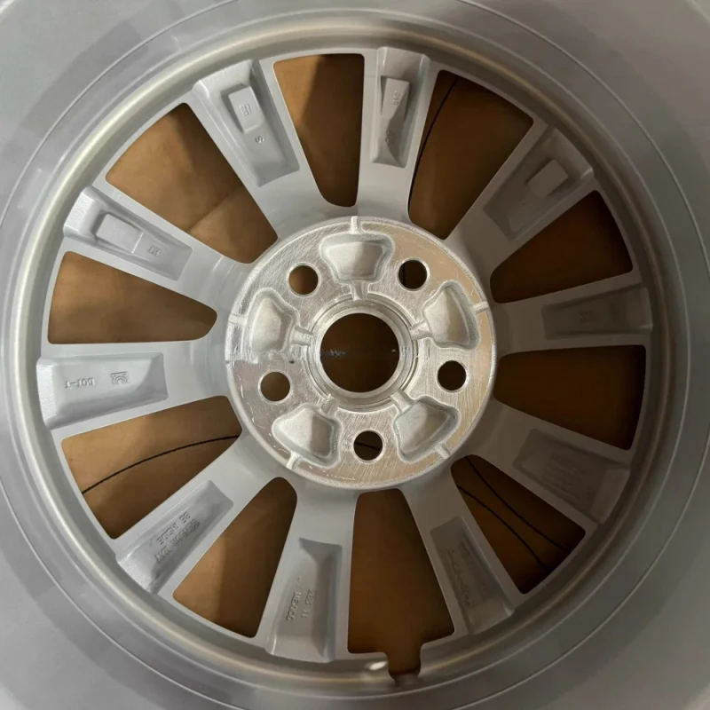 Car Wheel Hub Automobile Hub 19-inch Wheel Hub 19 by 8. 5 j 1044264-00-A for Model 3
Car Wheel Hub Automobile Hub 19-inch Wheel Hub 19 by 8. 5 j 1044264-00-A for Model 3