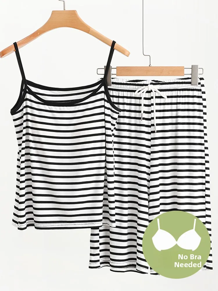 Women's Summer Modal Striped No Bra Home Clothes Loose Shorts Set Comfortable Sleepwear Pants Sleep Suit Casual Gown
Women's Summer Modal Striped No Bra Home Clothes Loose Shorts Set Comfortable Sleepwear Pants Sleep Suit Casual Gown