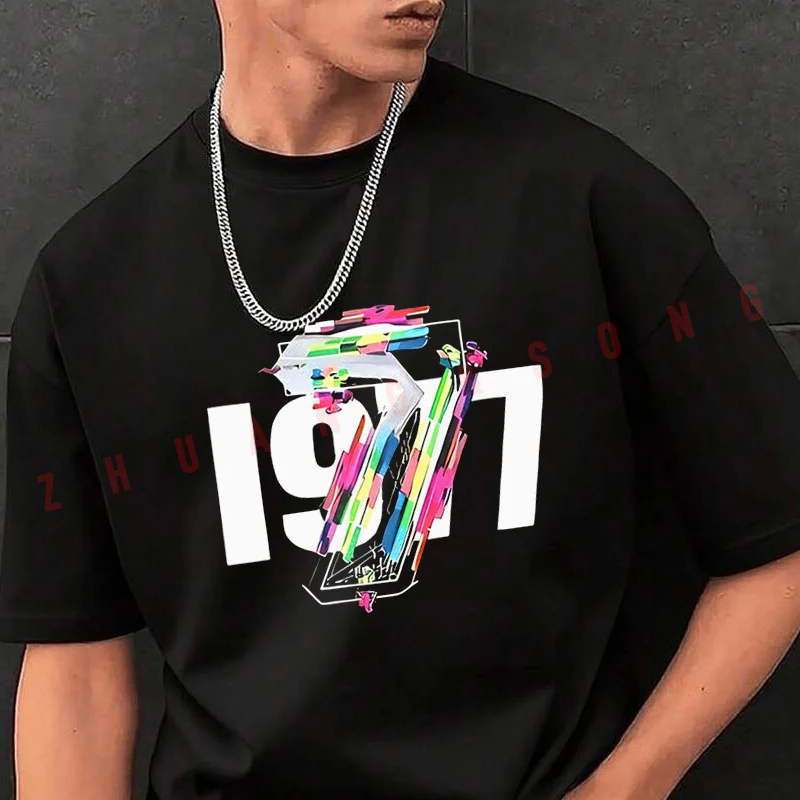 Motorcycle 1977 Retro Alphabet Print Fashion T-shirt Casual Trendy Tshirts For Summer Comfortable Short Sleeve Tops
Motorcycle 1977 Retro Alphabet Print Fashion T-shirt Casual Trendy Tshirts For Summer Comfortable Short Sleeve Tops