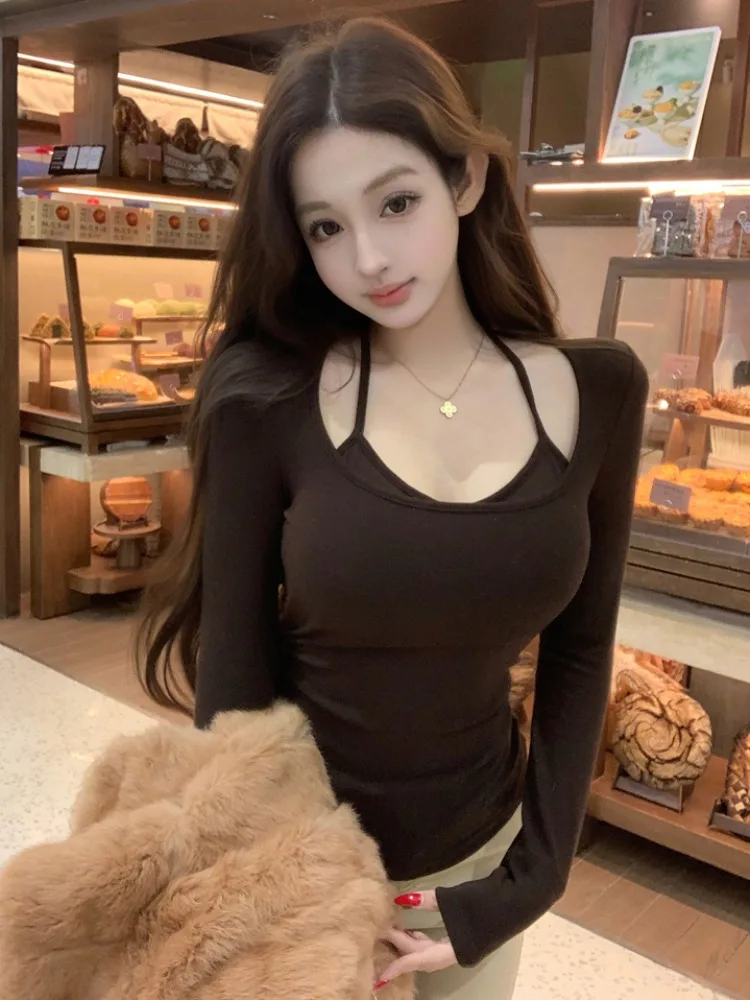 Slimming Fashionable Base Shirt Women's Spring Autumn New Style Waist Cinched Slim Fit Square Collar Hanging Neck Bottom Shirt
Slimming Fashionable Base Shirt Women's Spring Autumn New Style Waist Cinched Slim Fit Square Collar Hanging Neck Bottom Shirt