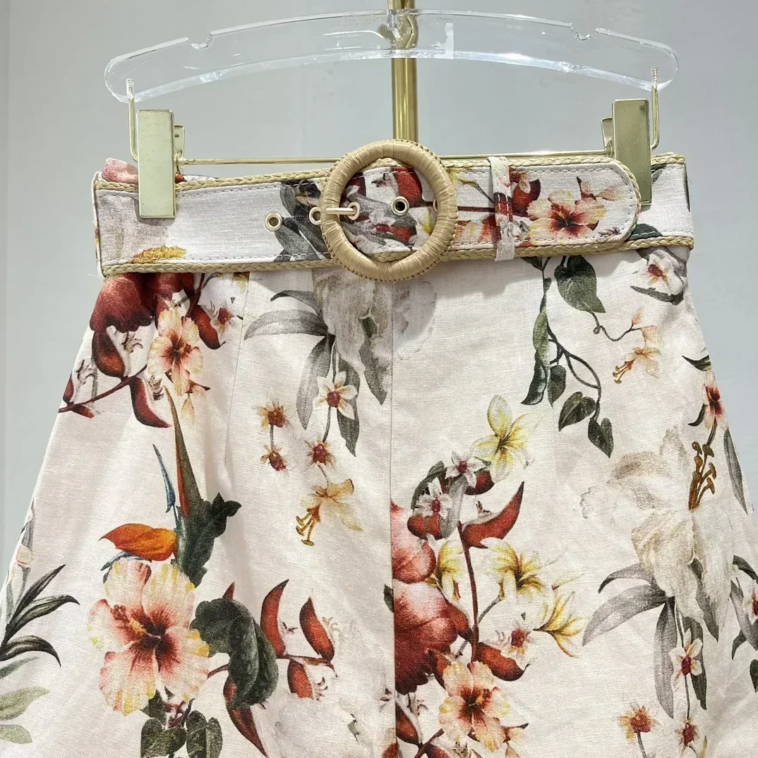 Raffia Loose Blouse Tops and Belted Shorts Set 2024 New High Quality Women Vintage Half Sleeve
Raffia Loose Blouse Tops and Belted Shorts Set 2024 New High Quality Women Vintage Half Sleeve