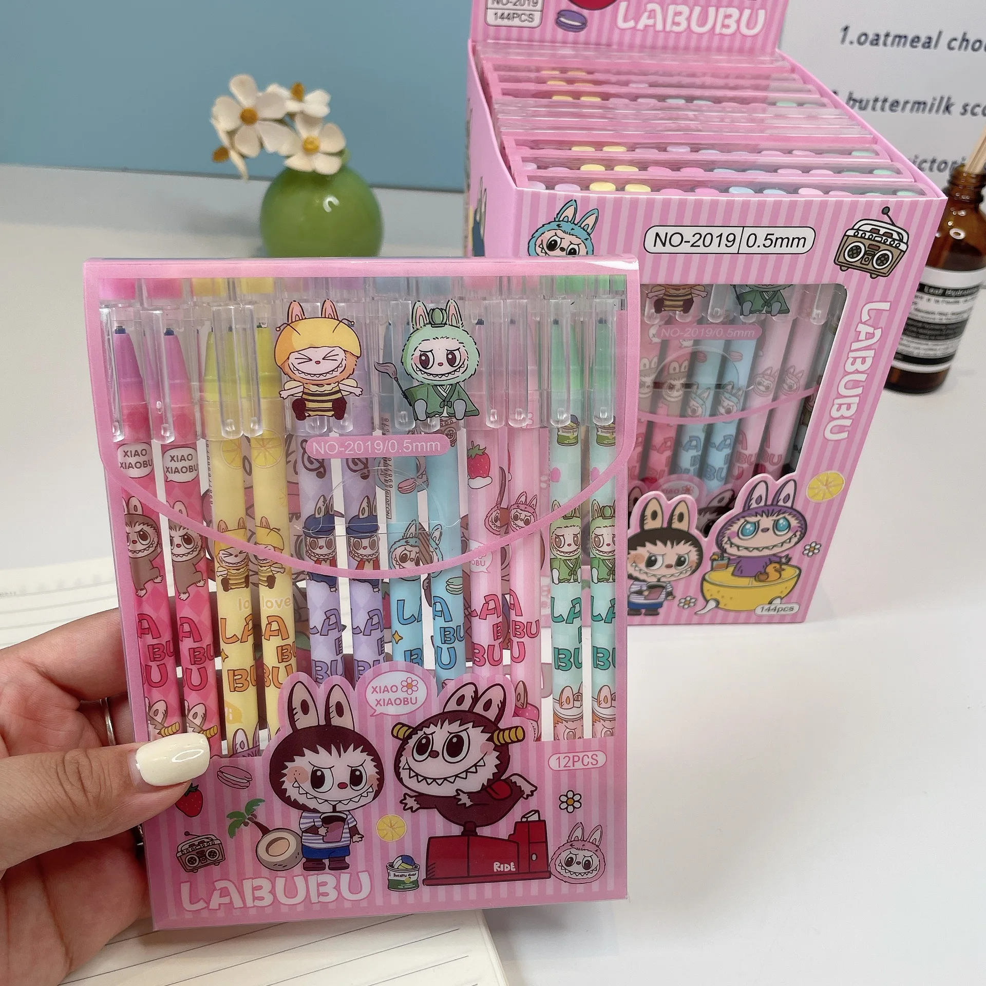 12PCS Labubu Pressure Pen Creative Peripheral Cartoon Printing Writing Pen Student Stationery Office Supplies
12PCS Labubu Pressure Pen Creative Peripheral Cartoon Printing Writing Pen Student Stationery Office Supplies