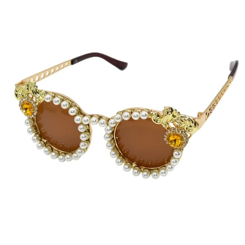 2022 Baroque Square Sunglasses Women Crystals Pearl Girls Sun Glasses Rhinestone Ladies Shades for Party Oculos De Sol Feminino
2022 Baroque Square Sunglasses Women Crystals Pearl Girls Sun Glasses Rhinestone Ladies Shades for Party Oculos De Sol Feminino