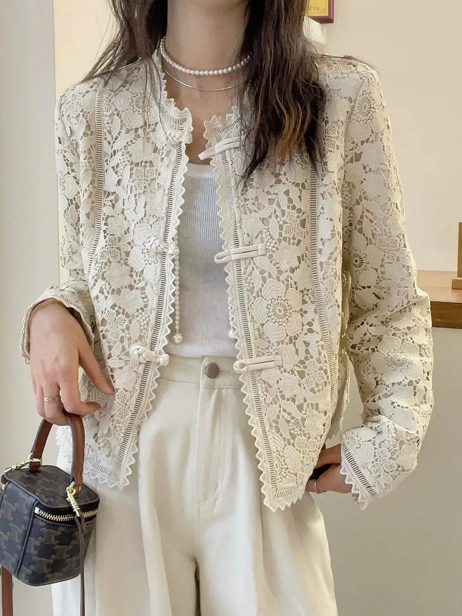 Oule New Chinese Style Lace Hook Flower Short Jacket Women's Thin Baseball Uniform Street Style Loose Fit Long Sleeve Coat
Oule New Chinese Style Lace Hook Flower Short Jacket Women's Thin Baseball Uniform Street Style Loose Fit Long Sleeve Coat