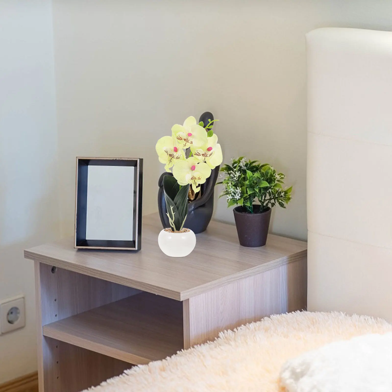 2Pcs Simulation Phalaenopsis Bonsai Artificial Flowers Decorative Home Living Room Desk Decor Natural Look Desk Decor
2Pcs Simulation Phalaenopsis Bonsai Artificial Flowers Decorative Home Living Room Desk Decor Natural Look Desk Decor