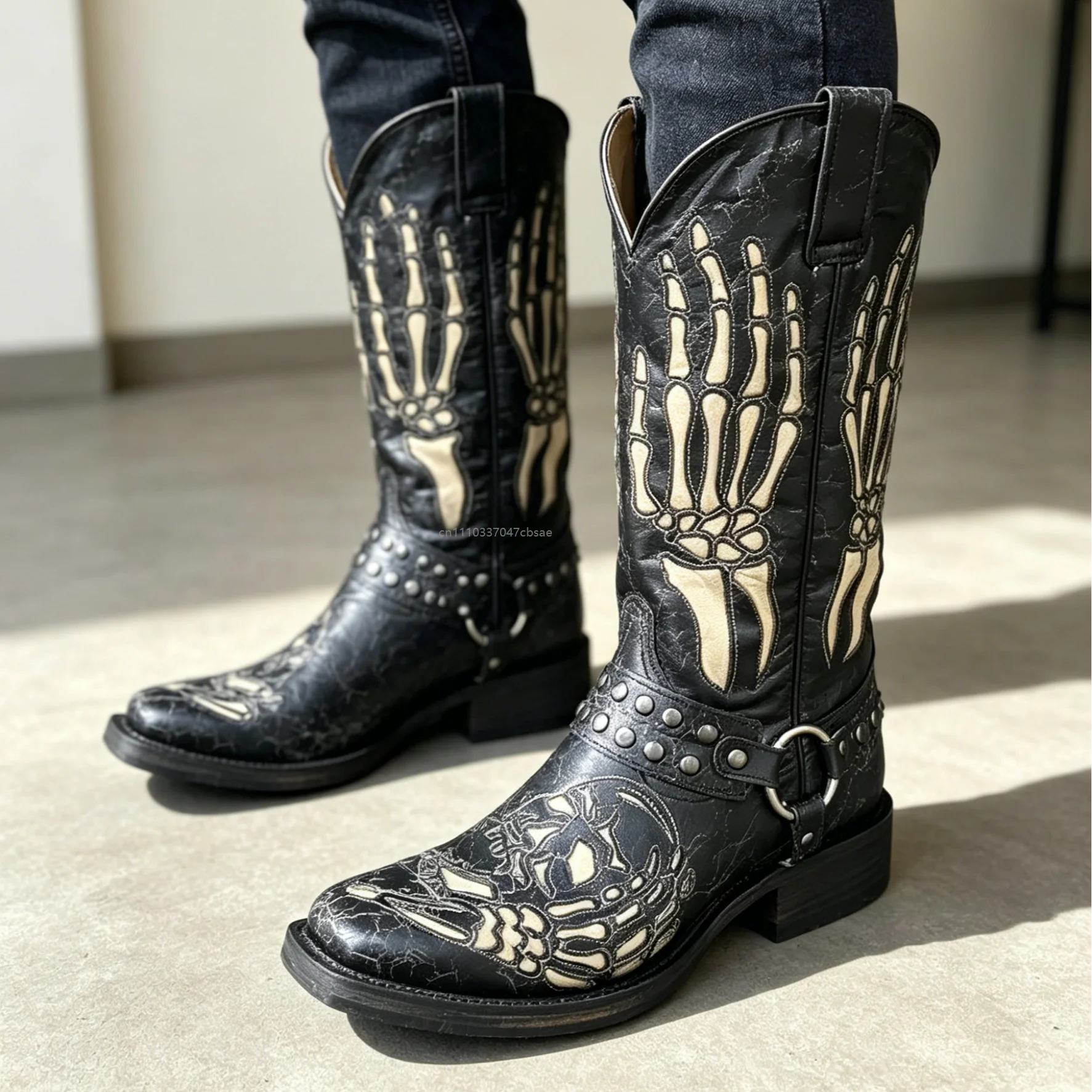 Skull Pattern Metal Buckle Knight Boots Men Gothic Square Toe Belt Buckle Black Mid Calf Boot Fashion Design Thick Heels Shoes
Skull Pattern Metal Buckle Knight Boots Men Gothic Square Toe Belt Buckle Black Mid Calf Boot Fashion Design Thick Heels Shoes