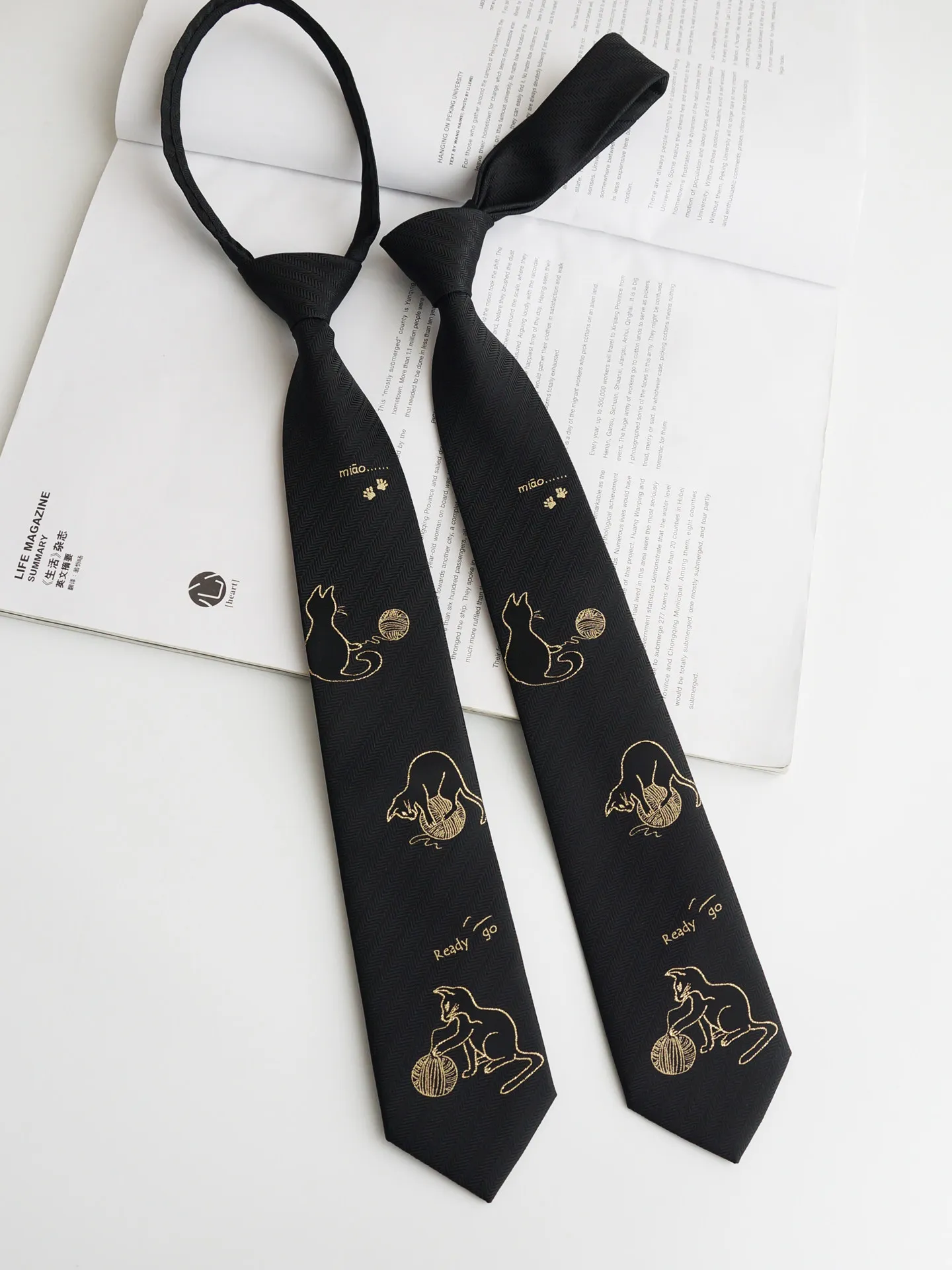 Original Couple Black Zipper Necktie Lazy Tie Birthday Adult Gift Fashion Necktie
Original Couple Black Zipper Necktie Lazy Tie Birthday Adult Gift Fashion Necktie