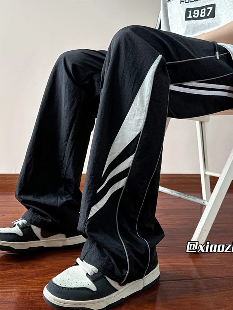 Американские функциональные брюки-карго для мужчин, летние, тонкие, быстросохнущие, в полоску, свободные, широкие, прямые, спортивные, повседневные брюки
Американские функциональные брюки-карго для мужчин, летние, тонкие, быстросохнущие, в полоску, свободные, широкие, прямые, спортивные, повседневные брюки