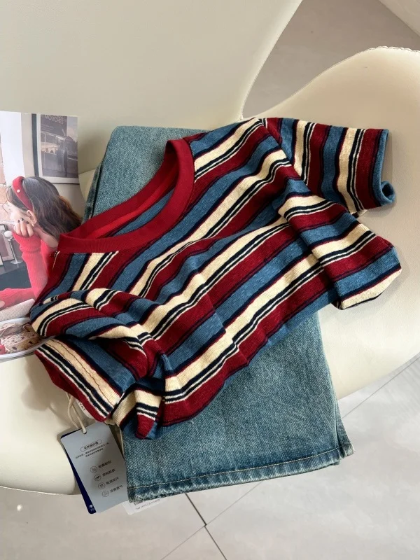 Retro Striped round Neck Short Sleeve T-Shirt Women's Slim Fit Inner Wear Base Shirt Summer New Style Breathable Cotton Blend
Retro Striped round Neck Short Sleeve T-Shirt Women's Slim Fit Inner Wear Base Shirt Summer New Style Breathable Cotton Blend