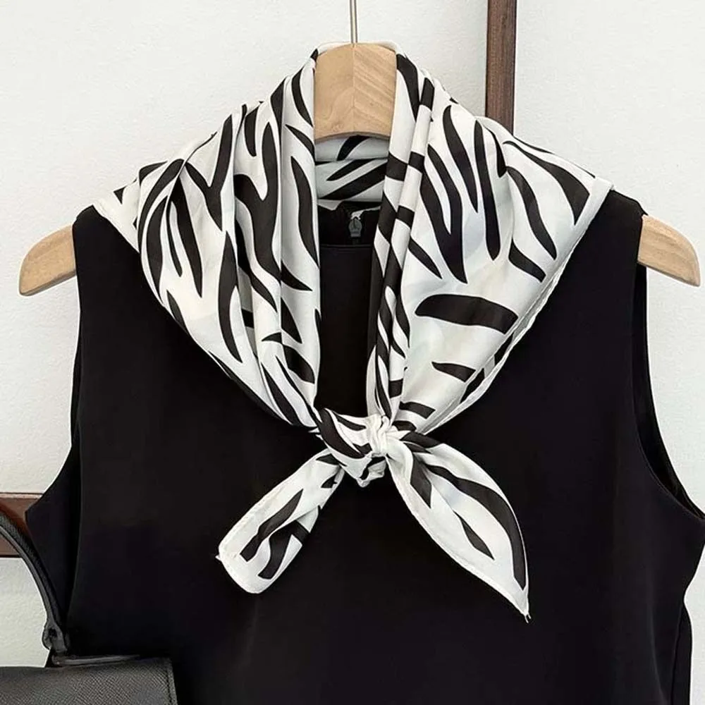 Patterned Shawl 90 CM Square Scarf Lightweight Breathable Stripes Square Headscarf Personalized Design Sunscreen
Patterned Shawl 90 CM Square Scarf Lightweight Breathable Stripes Square Headscarf Personalized Design Sunscreen
