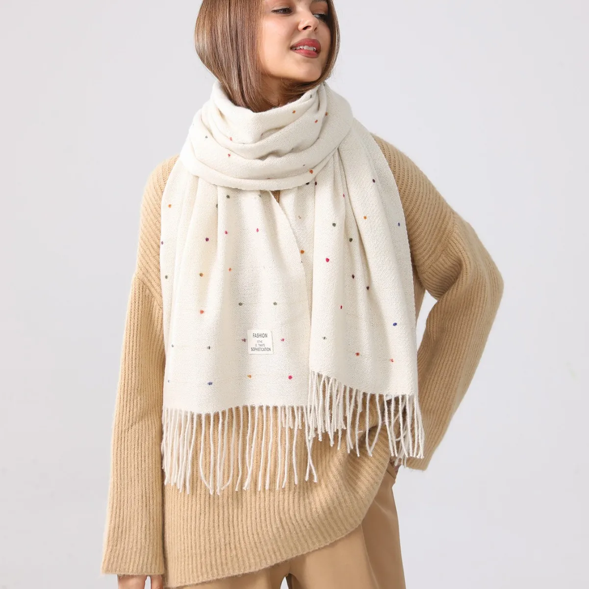 Autumn and Winter New Color Polka Dot Tassel Black and White Two-color Korean Version of Cashmere Warm Shawl Dual-purpose Scarf
Autumn and Winter New Color Polka Dot Tassel Black and White Two-color Korean Version of Cashmere Warm Shawl Dual-purpose Scarf
