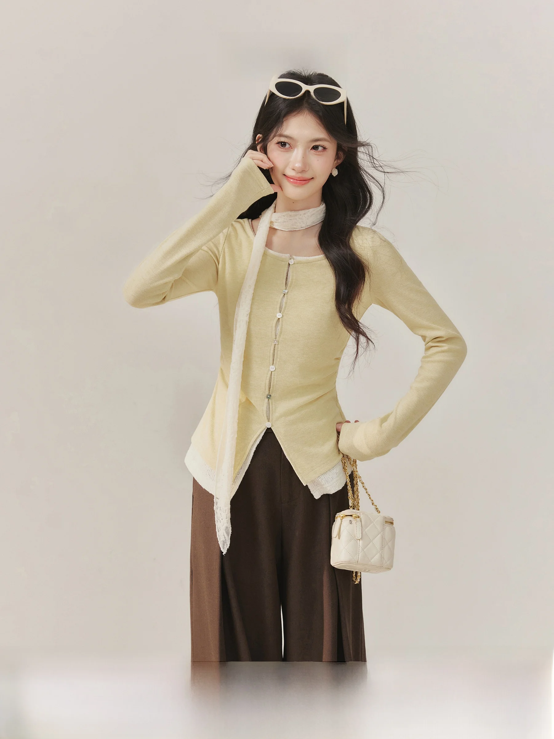 Женская приталенная футболка Ele Commuter с одной пуговицей, повседневная, с длинным рукавом, круглым вырезом, весенняя модная модель
Женская приталенная футболка Ele Commuter с одной пуговицей, повседневная, с длинным рукавом, круглым вырезом, весенняя модная модель