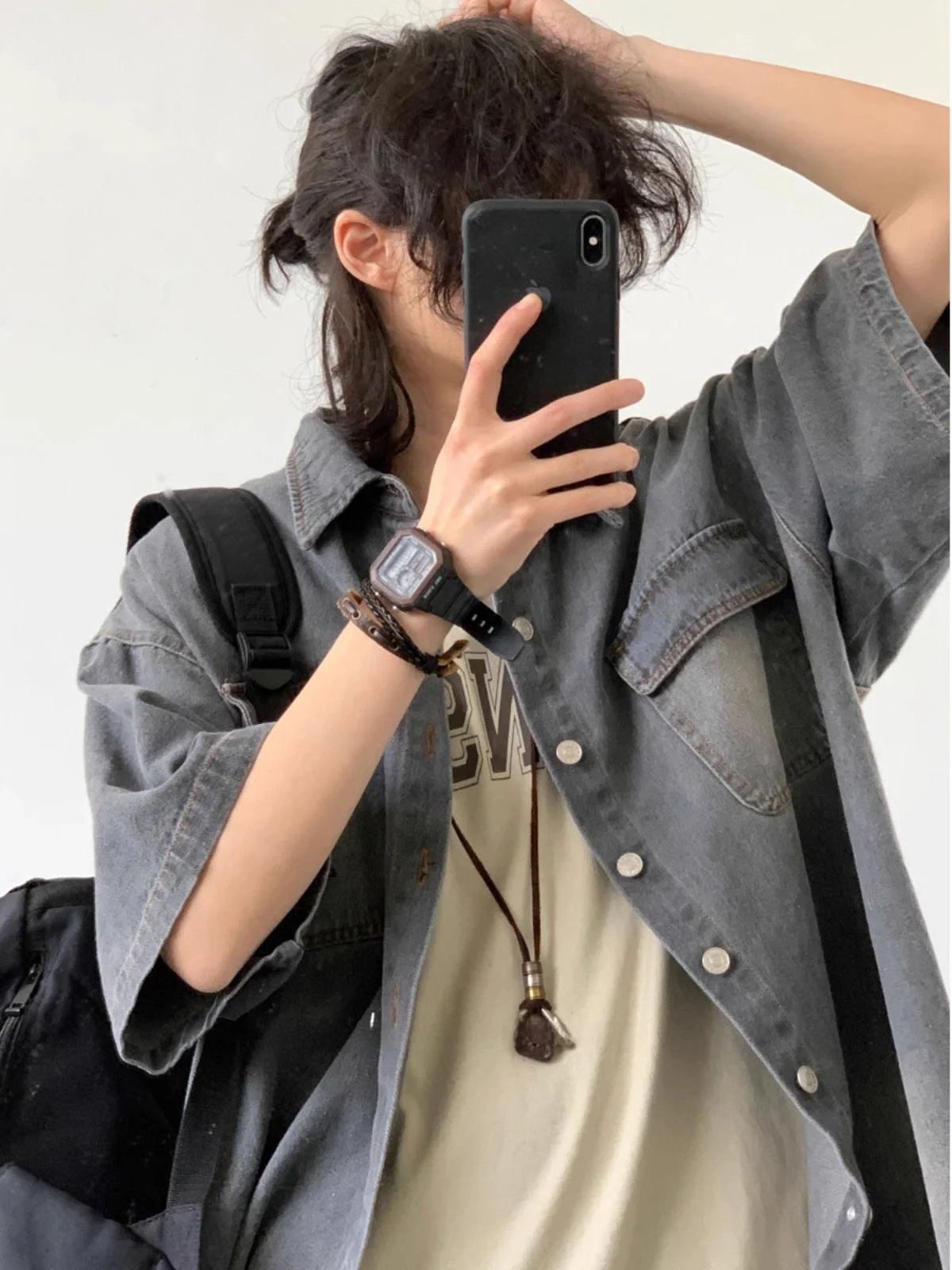 Retro Japanese Sle Loose Casual Waed Denim ort Sve irt ex Youth Summer Breathable Moisture Absorbent Five Button
Retro Japanese Sle Loose Casual Waed Denim ort Sve irt ex Youth Summer Breathable Moisture Absorbent Five Button