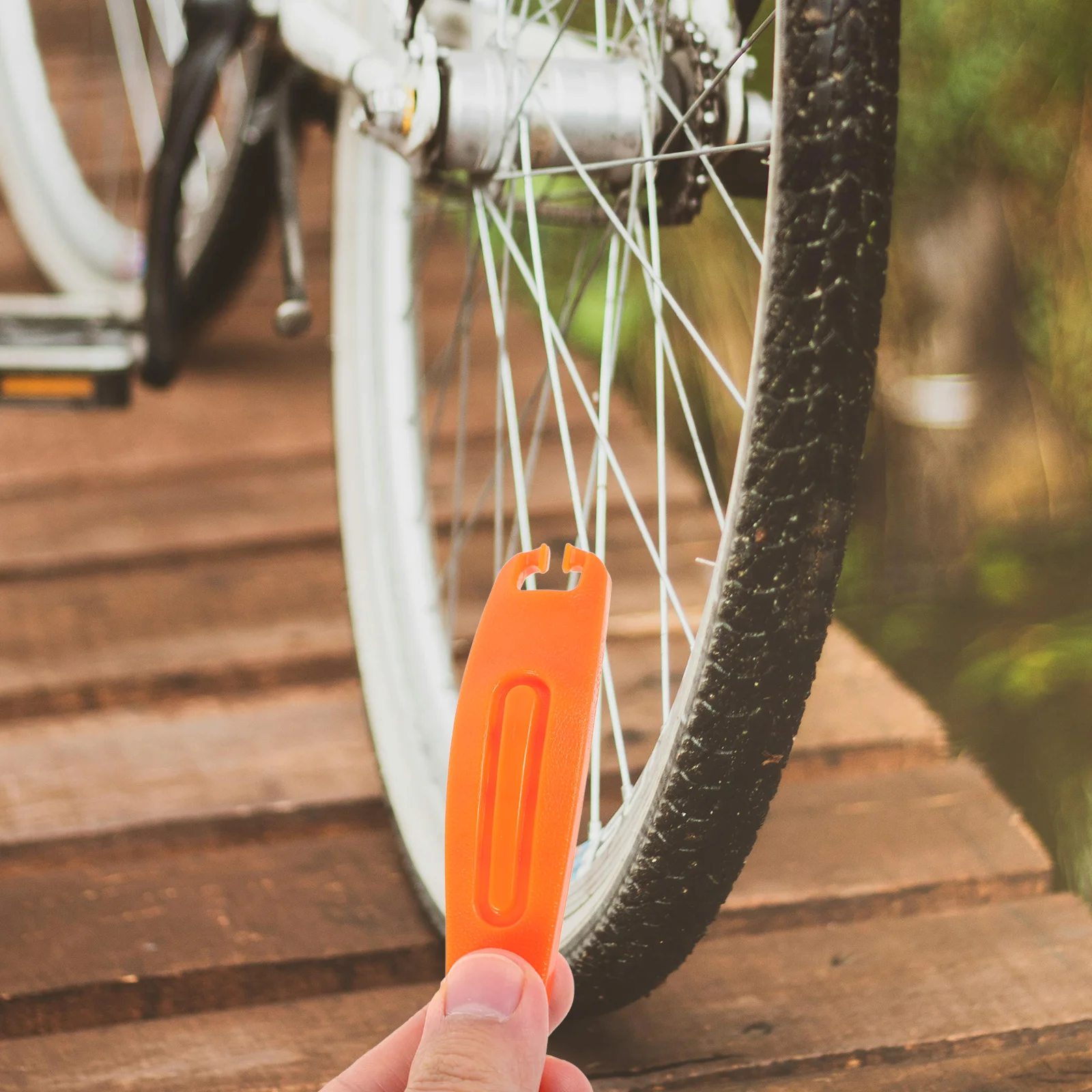 2pcs Bike Levers Durable Anti-Slip Car Tyre Puncture Repair Kit Handle For Mountain Road Bikes Repairing Cycling Maintenance
2pcs Bike Levers Durable Anti-Slip Car Tyre Puncture Repair Kit Handle For Mountain Road Bikes Repairing Cycling Maintenance