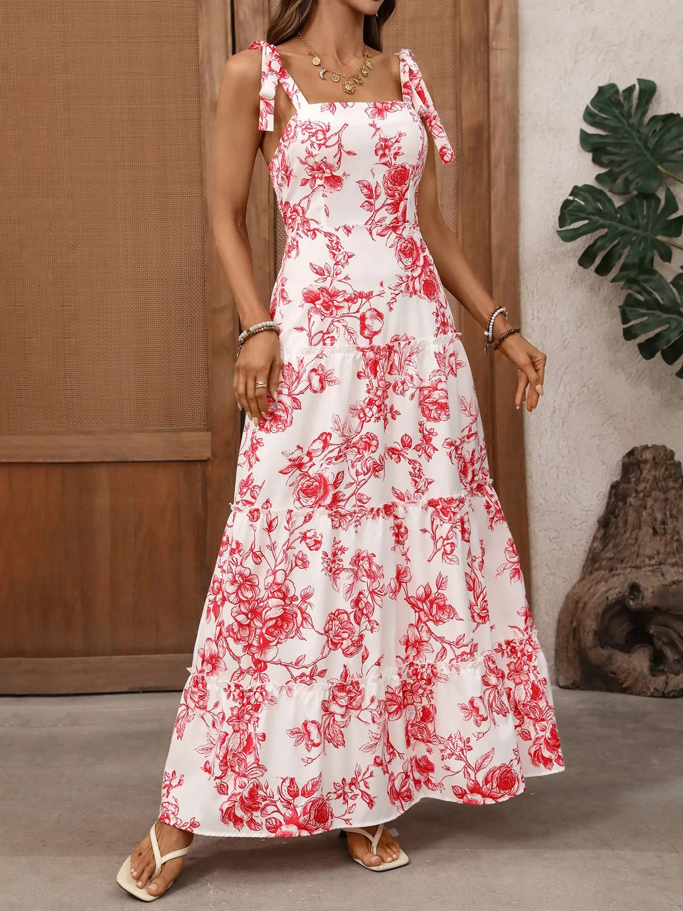 Women's Dress Summer New Fashion Elegant Floral Print Square Collar with Fungus Edge Splicing Sleeveless Suspender Dress
Women's Dress Summer New Fashion Elegant Floral Print Square Collar with Fungus Edge Splicing Sleeveless Suspender Dress