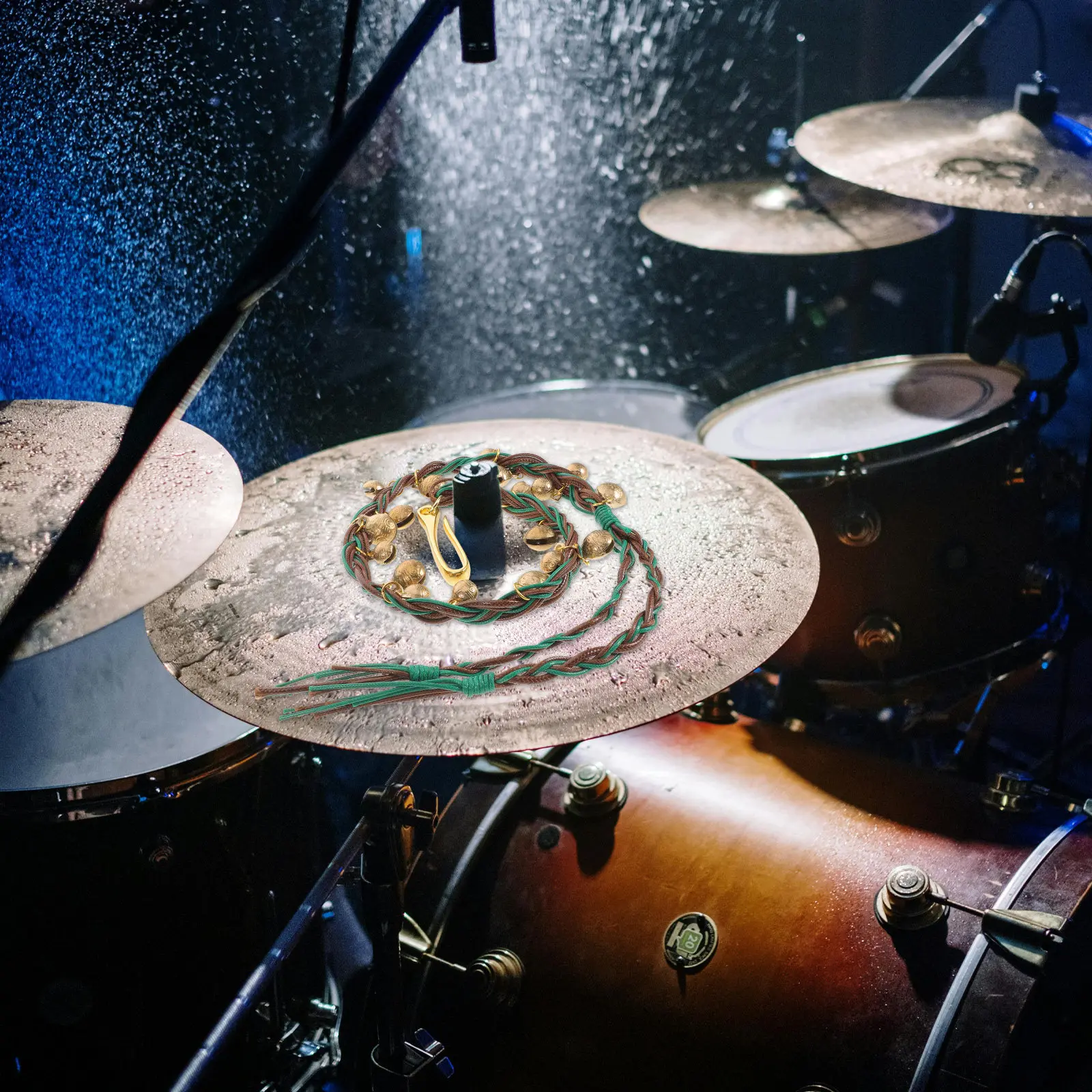 Набор из 10 маленьких колокольчиков-си-белов для барабанов, эффектные колокольчики-джингл для ударных инструментов, для тренировок и игры в джаз
Набор из 10 маленьких колокольчиков-си-белов для барабанов, эффектные колокольчики-джингл для ударных инструментов, для тренировок и игры в джаз