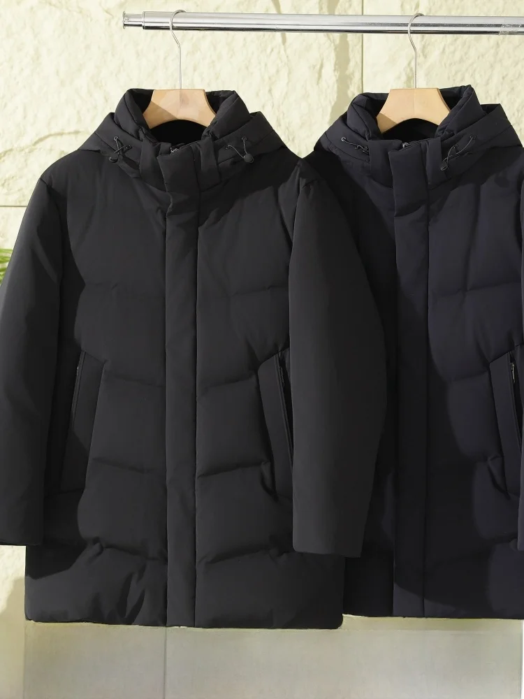 High-End Outdoor Men's down Jacket Windproof Water-Resistant 90 Duck down Mid-Length Fashionable Urban Style Zipper Closure
High-End Outdoor Men's down Jacket Windproof Water-Resistant 90 Duck down Mid-Length Fashionable Urban Style Zipper Closure
