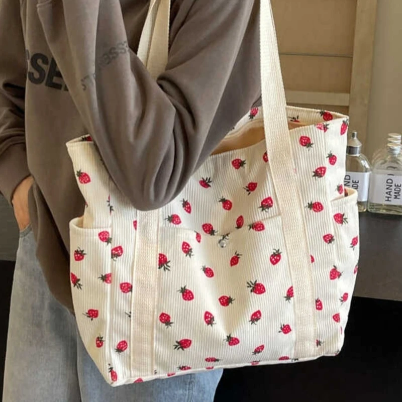 Strawberry Pattern Large Capacity Canvas Shoulder Bag for Women Trendy Summer Fresh Style Handheld Tote Versatile Commuter Bag
Strawberry Pattern Large Capacity Canvas Shoulder Bag for Women Trendy Summer Fresh Style Handheld Tote Versatile Commuter Bag