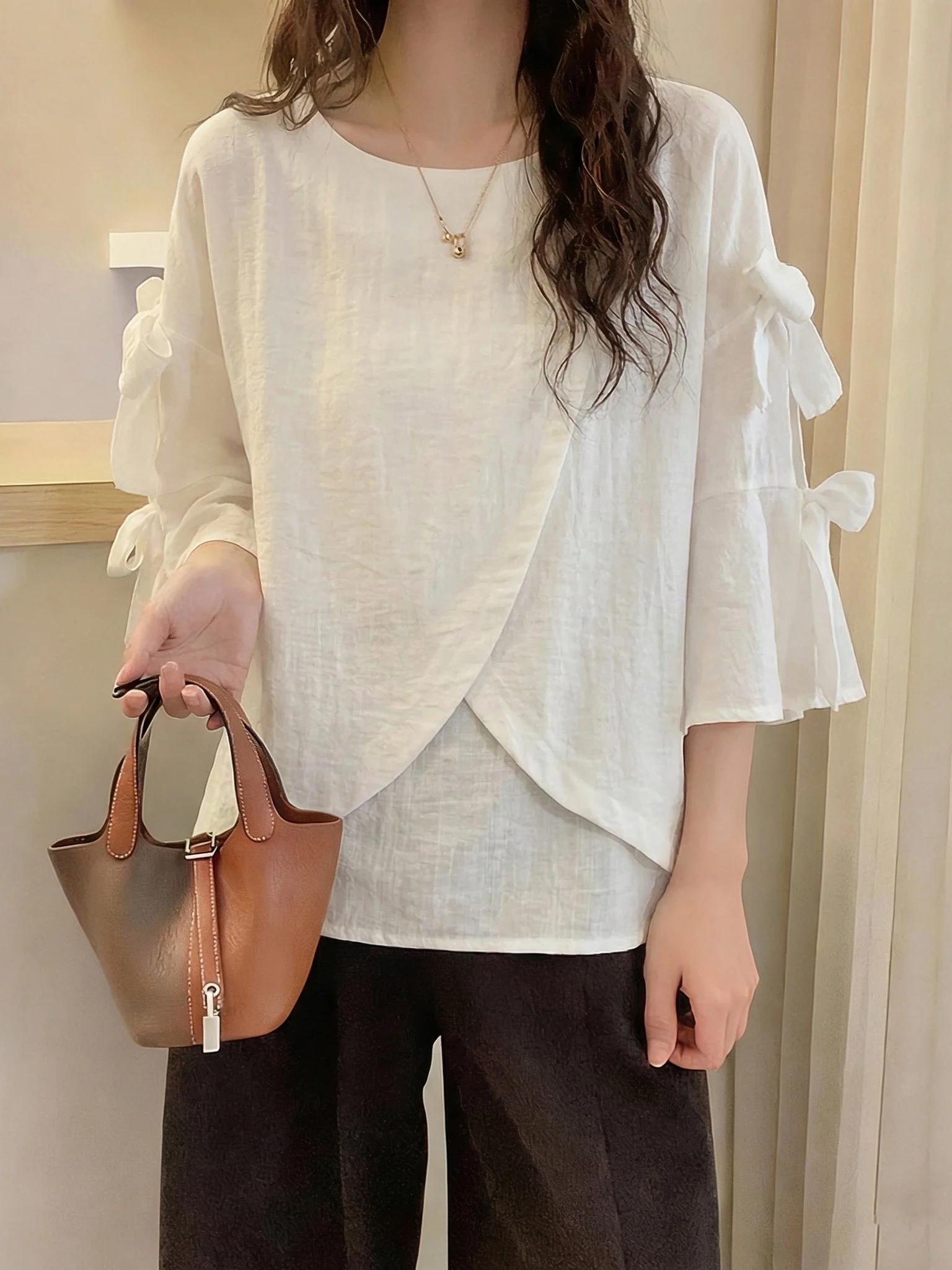 Shoulder Bared Knot 3D Shirt for Women Summer 2026 New plus Size Uneven Sleeve Length Korean Style Commute Fashion
Shoulder Bared Knot 3D Shirt for Women Summer 2026 New plus Size Uneven Sleeve Length Korean Style Commute Fashion