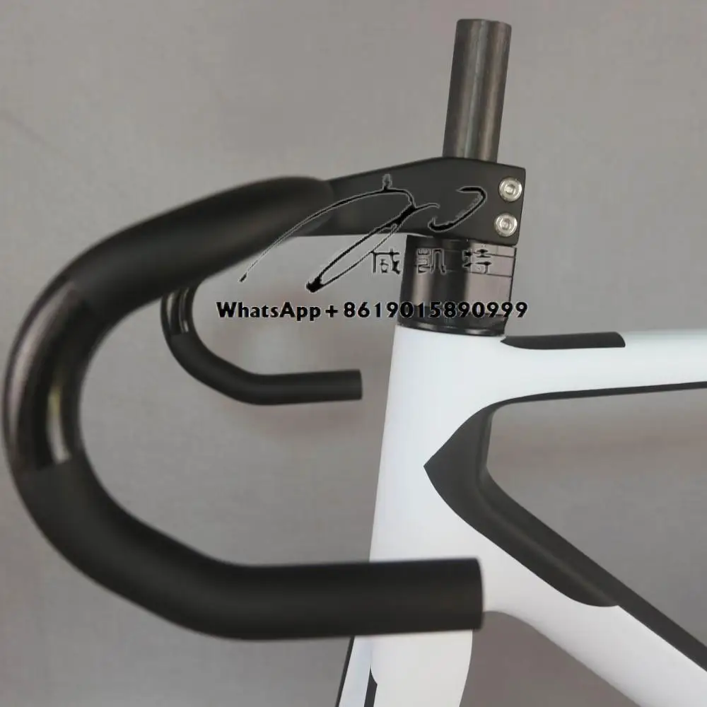 New Toray T800 and T1000 Mixed Carbon Fiber Custom Paint 52/54/56 Inner Cable Frame FM629
New Toray T800 and T1000 Mixed Carbon Fiber Custom Paint 52/54/56 Inner Cable Frame FM629