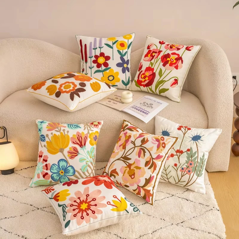 Pastoral style flower cushion cover pillowcase sofa bed living room home decoration soft and durable anti-fading fast delivery
Pastoral style flower cushion cover pillowcase sofa bed living room home decoration soft and durable anti-fading fast delivery