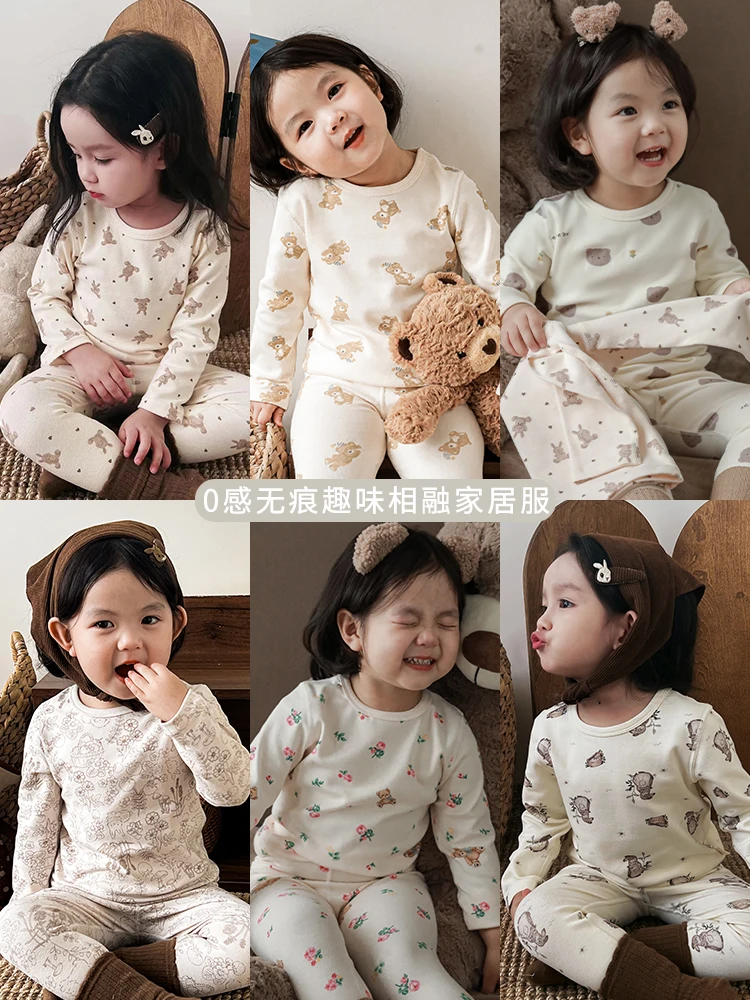 Girls' Home Suit Set Autumn Children's Soft Cartoon Print Pajamas Two Piece Set Fashion
Girls' Home Suit Set Autumn Children's Soft Cartoon Print Pajamas Two Piece Set Fashion