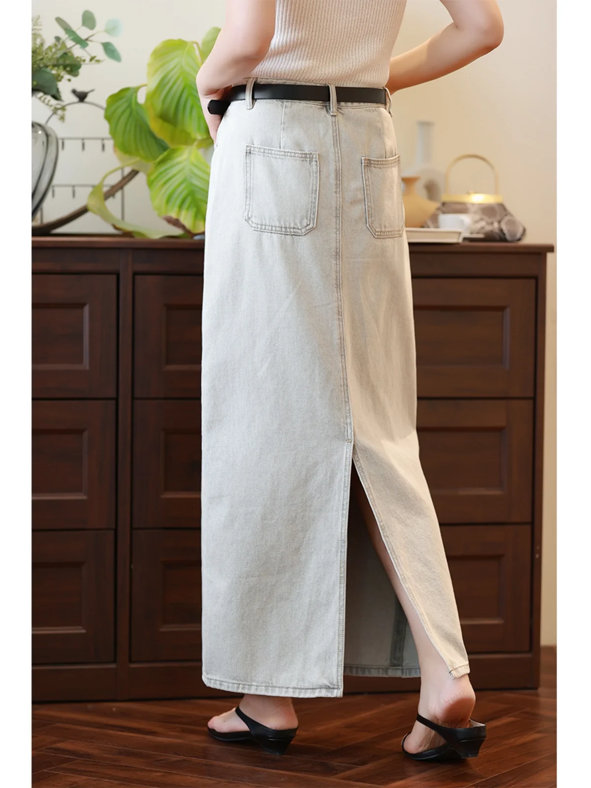 Юбка из хлопкового денима с высокой талией, А-силуэта, с разрезом, прямого кроя, осенняя новинка, для фигуры типа «груша», повседневная, для работы и отдыха
Юбка из хлопкового денима с высокой талией, А-силуэта, с разрезом, прямого кроя, осенняя новинка, для фигуры типа «груша», повседневная, для работы и отдыха