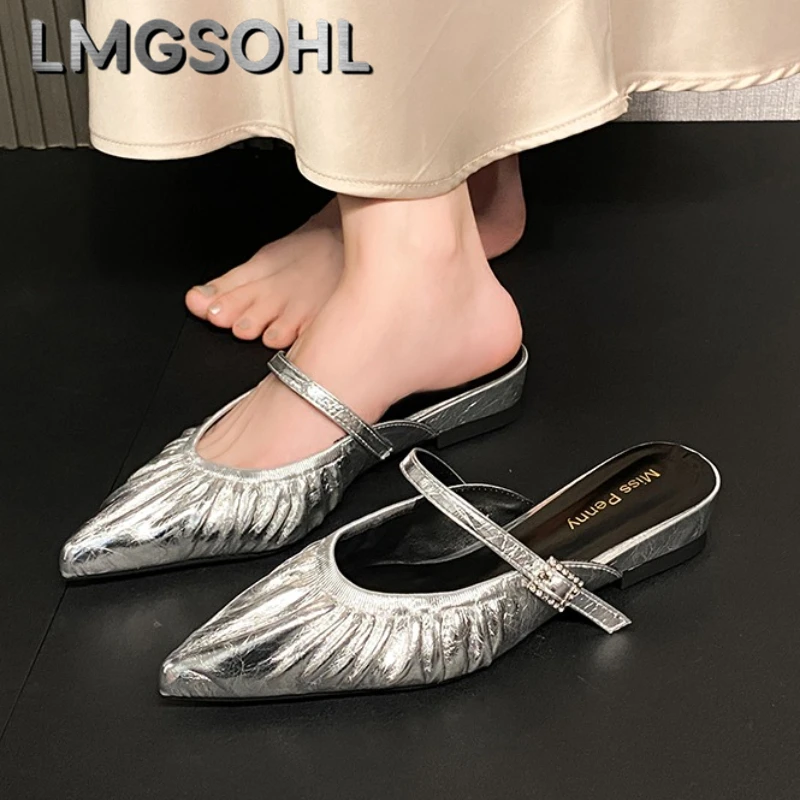 Mules Shoes Women Pointed Toe Flats Slippers Sexy Luxury Sandals New Summer 2025 Fashion Woman Slingback Shoes Party Designer
Mules Shoes Women Pointed Toe Flats Slippers Sexy Luxury Sandals New Summer 2025 Fashion Woman Slingback Shoes Party Designer