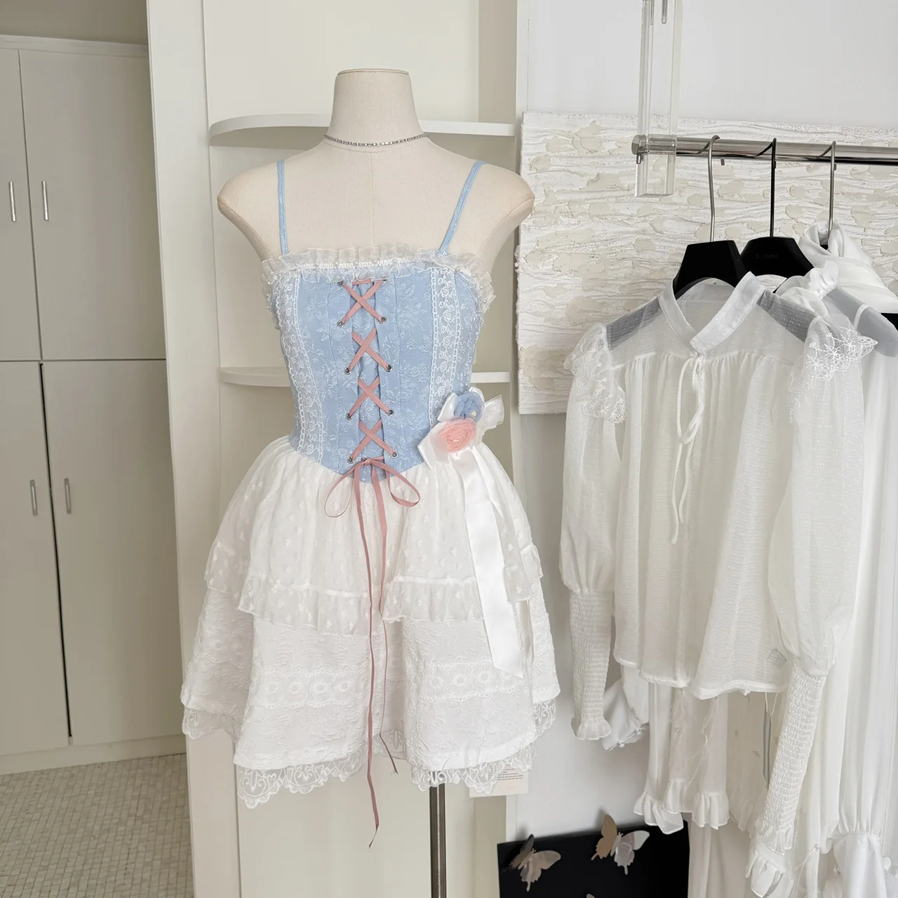 Cute Dress Women Summer Lace Up Trim Decoration Slim Dresses for Sweet Girls Lolita Style Kawaii Clothes Mini Dress
Cute Dress Women Summer Lace Up Trim Decoration Slim Dresses for Sweet Girls Lolita Style Kawaii Clothes Mini Dress