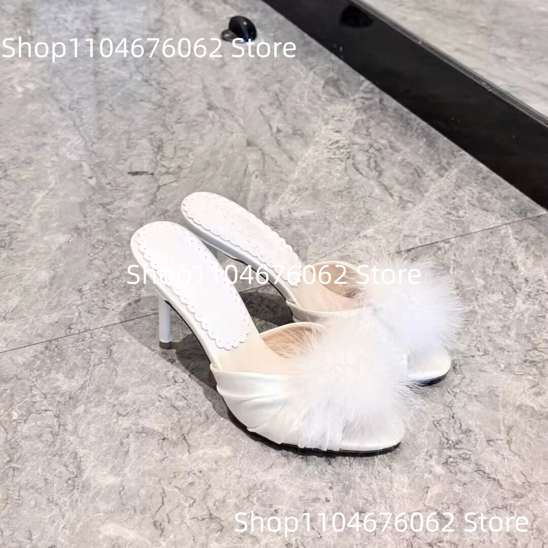 Women's White Satin Feather Embellished Square Toe Stiletto Mule Sandals Elegant Ruched Strap Design Ladies Wedding Slippers
Women's White Satin Feather Embellished Square Toe Stiletto Mule Sandals Elegant Ruched Strap Design Ladies Wedding Slippers