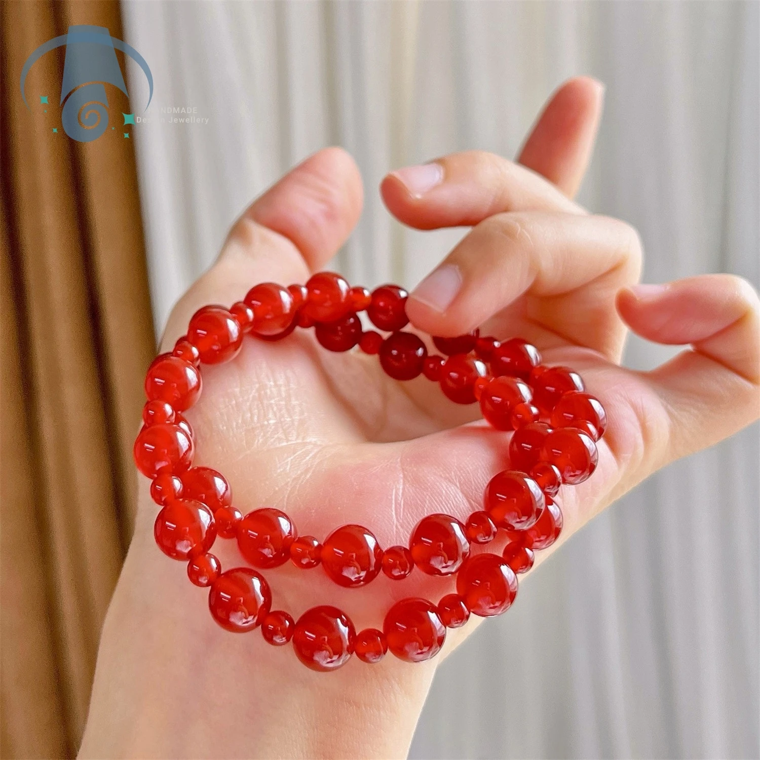 Natural Red Carnelian Agate Bracelet Double Wrap Icy Translucent Glowing Beads Elegant Fashion Jewelry for Women Girls Birthday
Natural Red Carnelian Agate Bracelet Double Wrap Icy Translucent Glowing Beads Elegant Fashion Jewelry for Women Girls Birthday