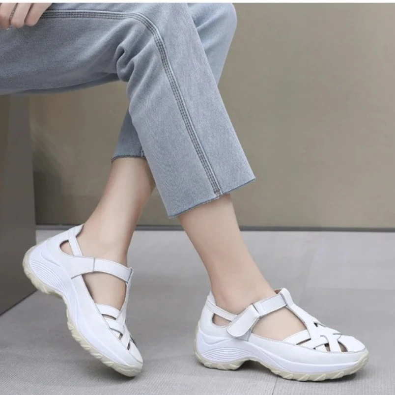 Women Platform Sandals Genuine Leather Comfy Flats Comfortable Ladies Casual Shoes White Sneakers Hollow Female Sandals
Women Platform Sandals Genuine Leather Comfy Flats Comfortable Ladies Casual Shoes White Sneakers Hollow Female Sandals