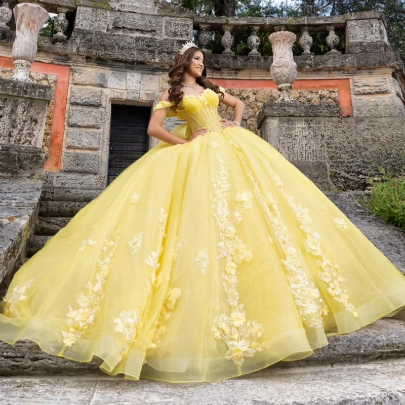 Yellow Shiny Quinceanera Dresses Ball Gown Off The Shoulde Applique Lace Flower Beading Bow Tull Party Birthday Sweet 16 Dress
Yellow Shiny Quinceanera Dresses Ball Gown Off The Shoulde Applique Lace Flower Beading Bow Tull Party Birthday Sweet 16 Dress