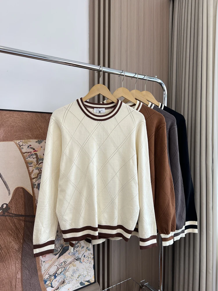 Мягкий уютный круглый вязаный свитер Ne, повседневный модный осенне-зимний мужской свободный трикотаж с ромбовидной текстурой
Мягкий уютный круглый вязаный свитер Ne, повседневный модный осенне-зимний мужской свободный трикотаж с ромбовидной текстурой