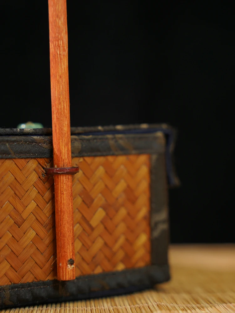 Bamboo Woven Xiangyun Yarn Paper Extraction Box Tissue Fabric Tissue Desktop Storage Living Room Home Paper Extraction Bags
Bamboo Woven Xiangyun Yarn Paper Extraction Box Tissue Fabric Tissue Desktop Storage Living Room Home Paper Extraction Bags