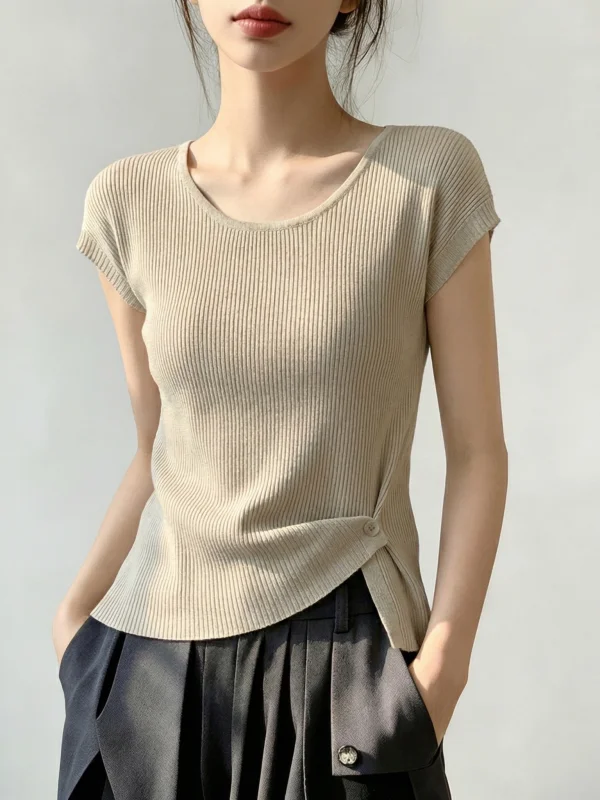 Slim Fit Short Sleeve Knitted T-Shirt Women's Summer New Style plus Size Irregular Korean Version Commute Style Regular Thick...
Slim Fit Short Sleeve Knitted T-Shirt Women's Summer New Style plus Size Irregular Korean Version Commute Style Regular Thick...