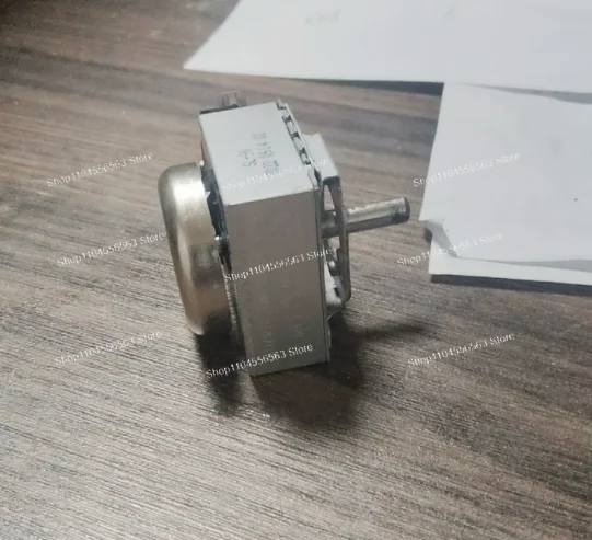 Timer switch available in 60/90/120 minutes. Suitable for electric ovens, disinfection cabinets, etc.
Timer switch available in 60/90/120 minutes. Suitable for electric ovens, disinfection cabinets, etc.