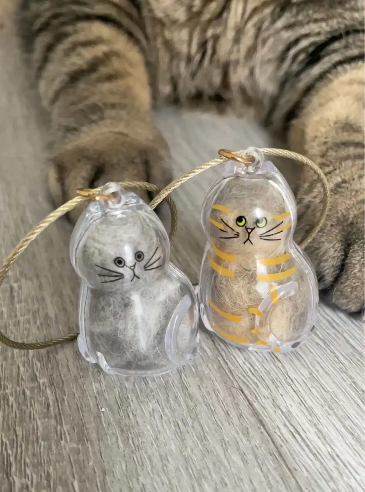 New Product In Stock Transparent Cat Hair Storage Box Hanging Decoration Blind Box Cat Hair Storage Capsule Desktop Ornament
New Product In Stock Transparent Cat Hair Storage Box Hanging Decoration Blind Box Cat Hair Storage Capsule Desktop Ornament