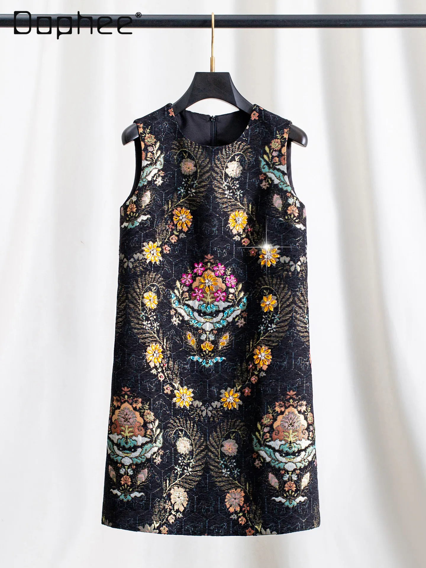 High-end Beaded Rhinestone Hepburn Style Elegant Black Dress Women Elegant Evening dresses Sleeveless Tank Dress Spring New
High-end Beaded Rhinestone Hepburn Style Elegant Black Dress Women Elegant Evening dresses Sleeveless Tank Dress Spring New