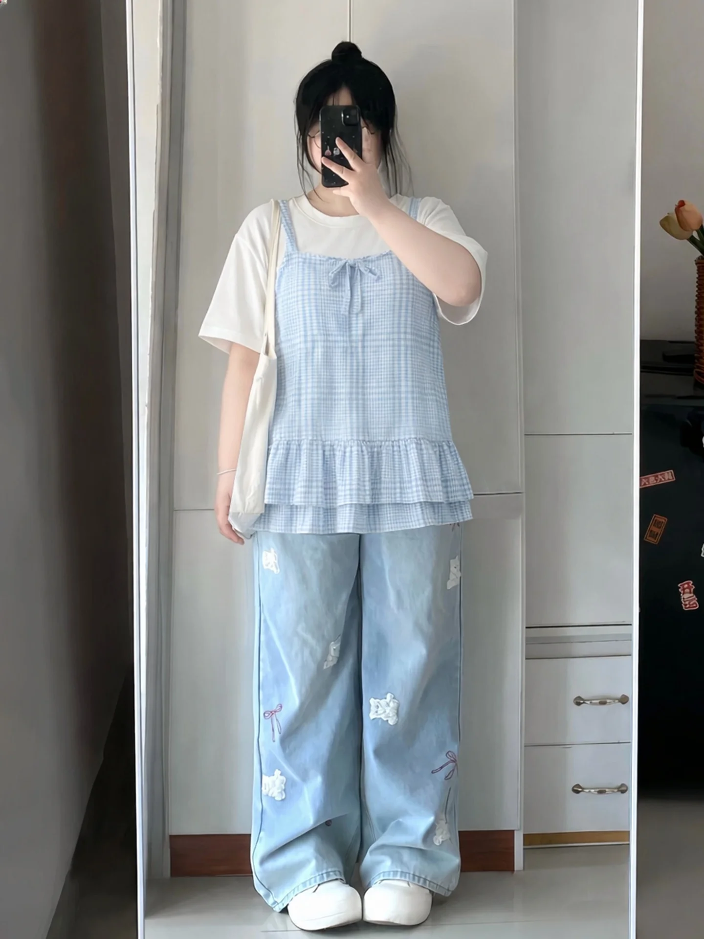 Korean Style Plaid Fake Two-Piece Short Sleeve T-Shirt Women's Summer New Large Size Design Loose Shoulder Top
Korean Style Plaid Fake Two-Piece Short Sleeve T-Shirt Women's Summer New Large Size Design Loose Shoulder Top