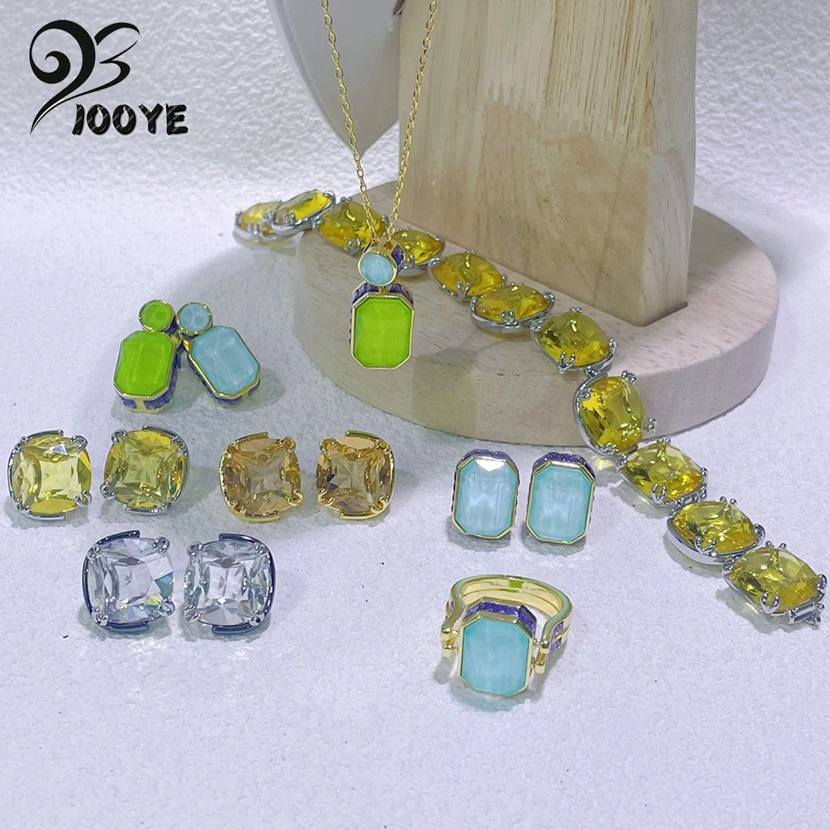 Original 2024 New Trend Fine Jewelry Set Charm Blue Gold High Quality Crystal Fashion Necklace Earrings Women Romantic Gift
Original 2024 New Trend Fine Jewelry Set Charm Blue Gold High Quality Crystal Fashion Necklace Earrings Women Romantic Gift