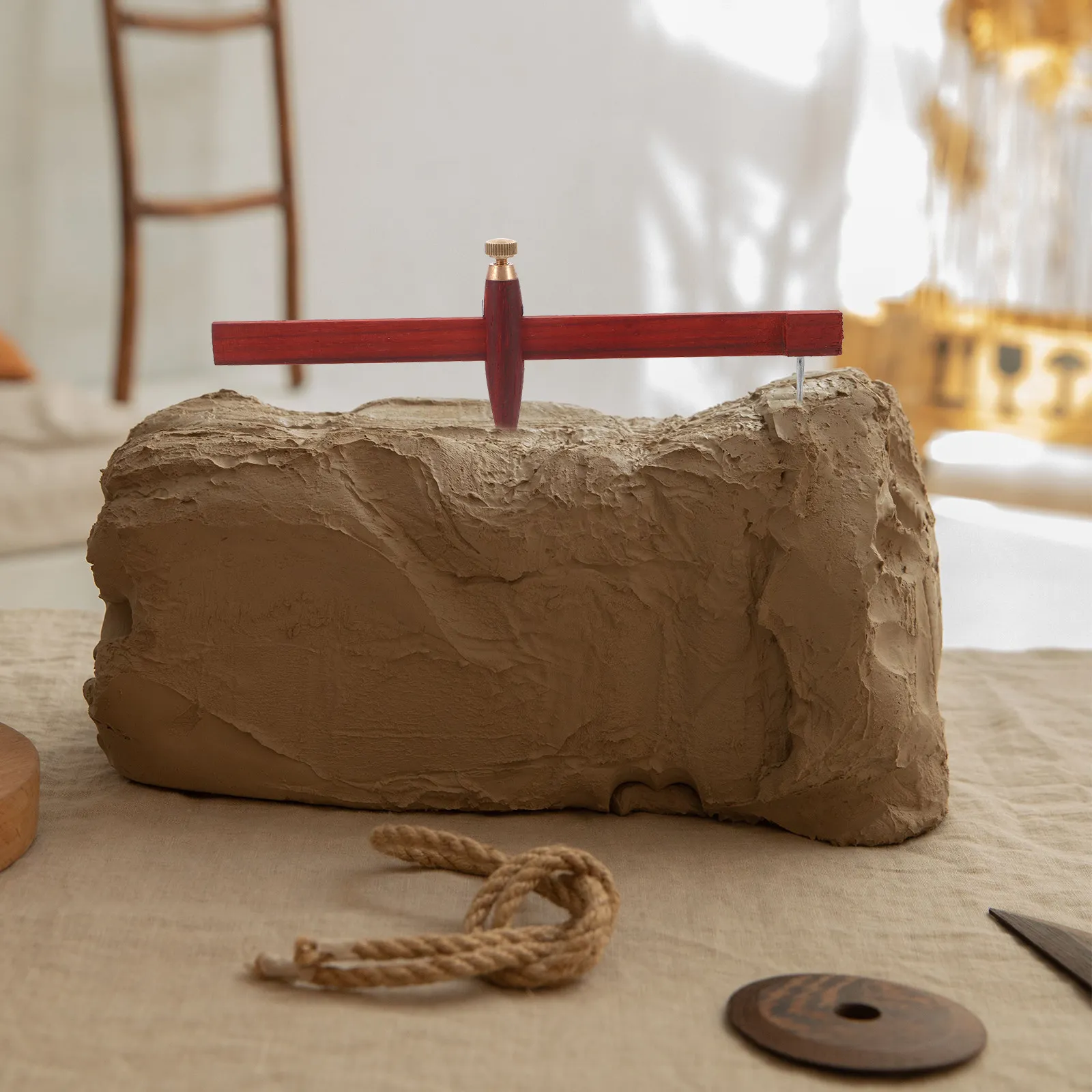 Pottery Compass Tool Circle Cutter For Sculpture Craft Projects Reusable Clay Cutting Accessory Clay Drawing Compass
Pottery Compass Tool Circle Cutter For Sculpture Craft Projects Reusable Clay Cutting Accessory Clay Drawing Compass