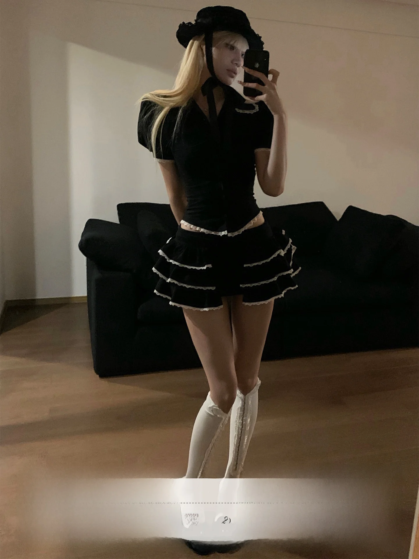 Rase Le Sol Rose Night Doll Collar Bubble Sleeve Short Sleeve Top Cake Skirt Set Women's Fashion Summer Outfit Low Waist Flou...
Rase Le Sol Rose Night Doll Collar Bubble Sleeve Short Sleeve Top Cake Skirt Set Women's Fashion Summer Outfit Low Waist Flou...