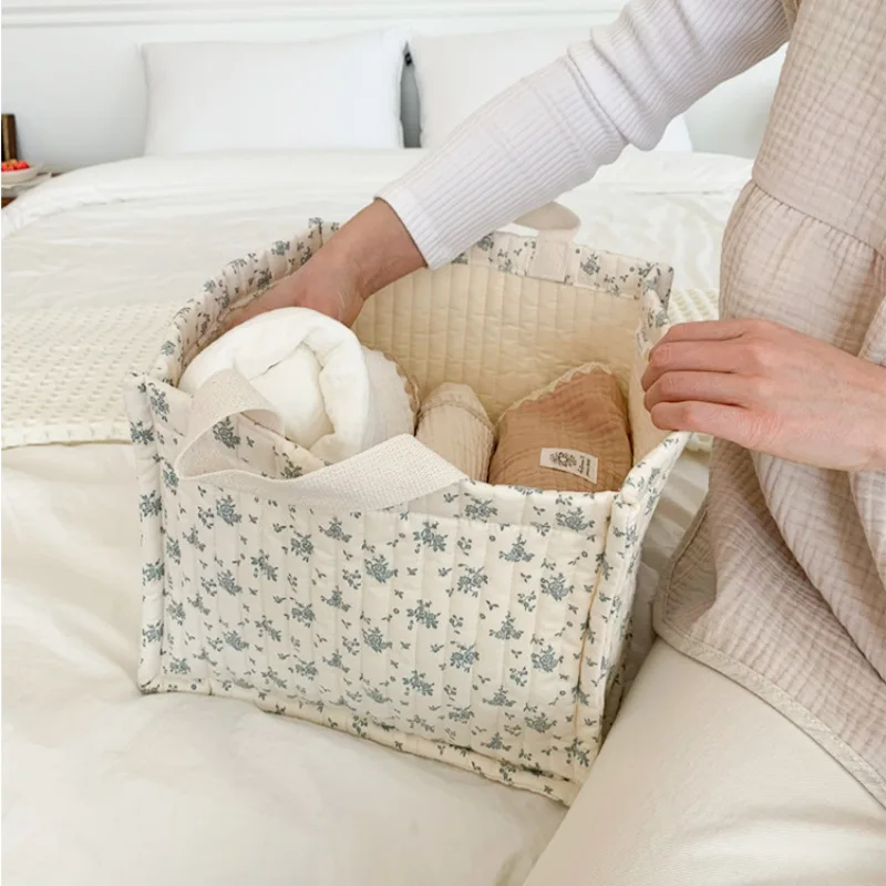 Korean Floral Fabric Quilting Baby Diaper Storage Basket Nappies Baby Items Clothes Toys Storage Basket Maternal and Infant Bag
Korean Floral Fabric Quilting Baby Diaper Storage Basket Nappies Baby Items Clothes Toys Storage Basket Maternal and Infant Bag