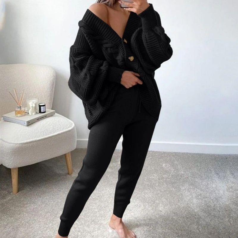 Fashion V-neck solid color buttons thickened knitted sweater jacket trousers women's suit
Fashion V-neck solid color buttons thickened knitted sweater jacket trousers women's suit
