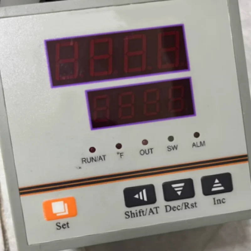 Точечный инвентарь PCD-C6(5)000 Контроллер температуры Совершенно новый оригинальный Гарантия один год Магазин кредитной страхования
Точечный инвентарь PCD-C6(5)000 Контроллер температуры Совершенно новый оригинальный Гарантия один год Магазин кредитной страхования