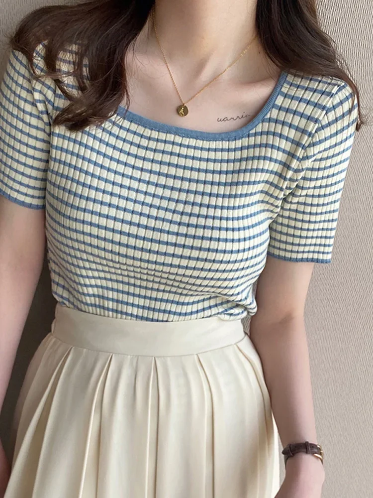 Ice Silk Knitted Stripe Short Sleeved T-Shirts Women Summer New Design Slim Fit Ort Square Collar Top Korean Elastic Tee
Ice Silk Knitted Stripe Short Sleeved T-Shirts Women Summer New Design Slim Fit Ort Square Collar Top Korean Elastic Tee