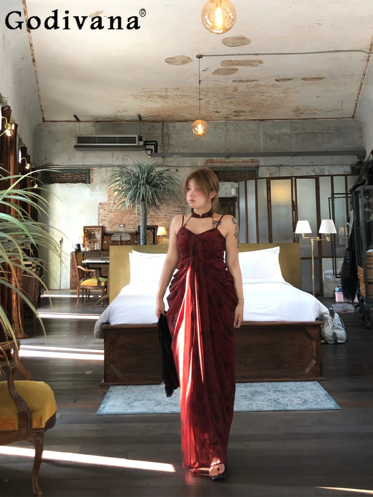 Retro Elegant New Chinese Beaded Stand-up Collar Print Long Dress Summer Girl High Waist Birthday Party Red Suspender Dresses
Retro Elegant New Chinese Beaded Stand-up Collar Print Long Dress Summer Girl High Waist Birthday Party Red Suspender Dresses
