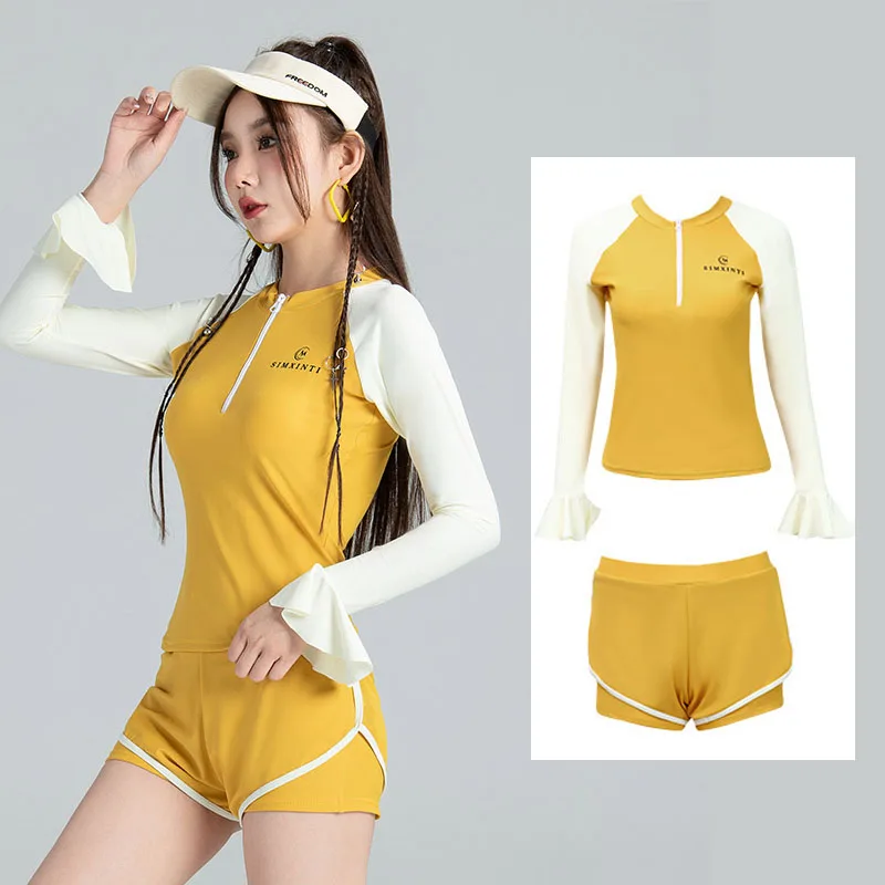 Women 2 Piece Rash Guard Long Sleeve Half Zipper Bathing Suit with Bottom Built in Bra Swim Shirt Workout Outfits Tracksuit
Women 2 Piece Rash Guard Long Sleeve Half Zipper Bathing Suit with Bottom Built in Bra Swim Shirt Workout Outfits Tracksuit